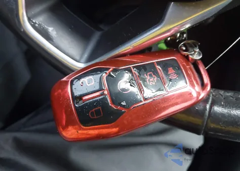 2013 Ford Fusion Titanium z USA, uszkodzony, nr VIN 3FA6P0K95DR320265